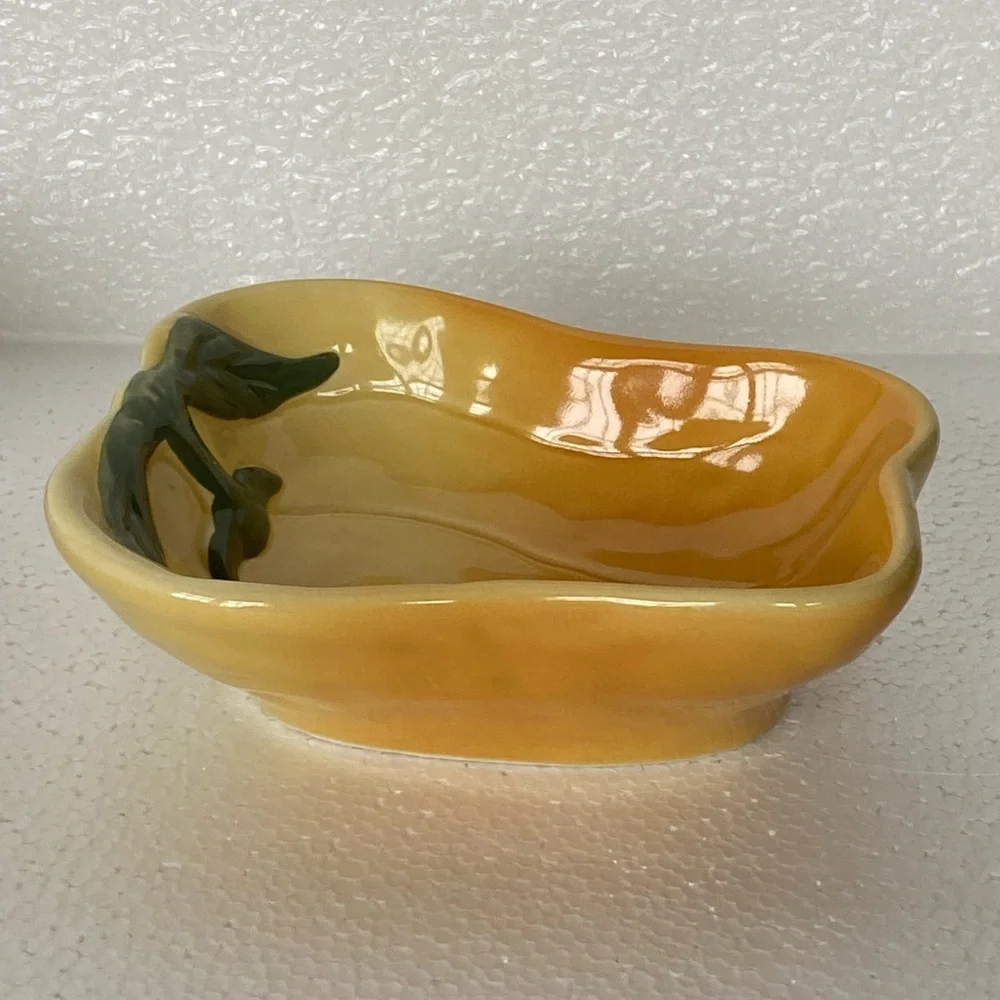 Williams Sonoma Jardin Potager Set Of 4 Hand Painted Vegetable Dipping Bowls